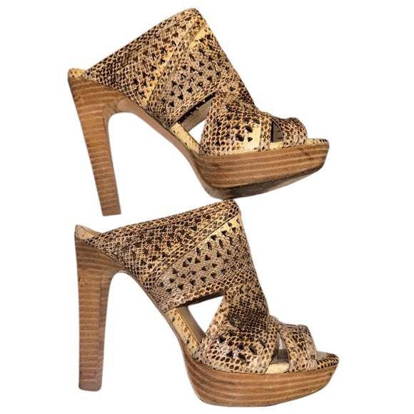 BCBGMAXAZRIA Galinac Python Peep Toe Mules/Slides Heels Platforms Pumps - Size 8 - Picture 2 of 11